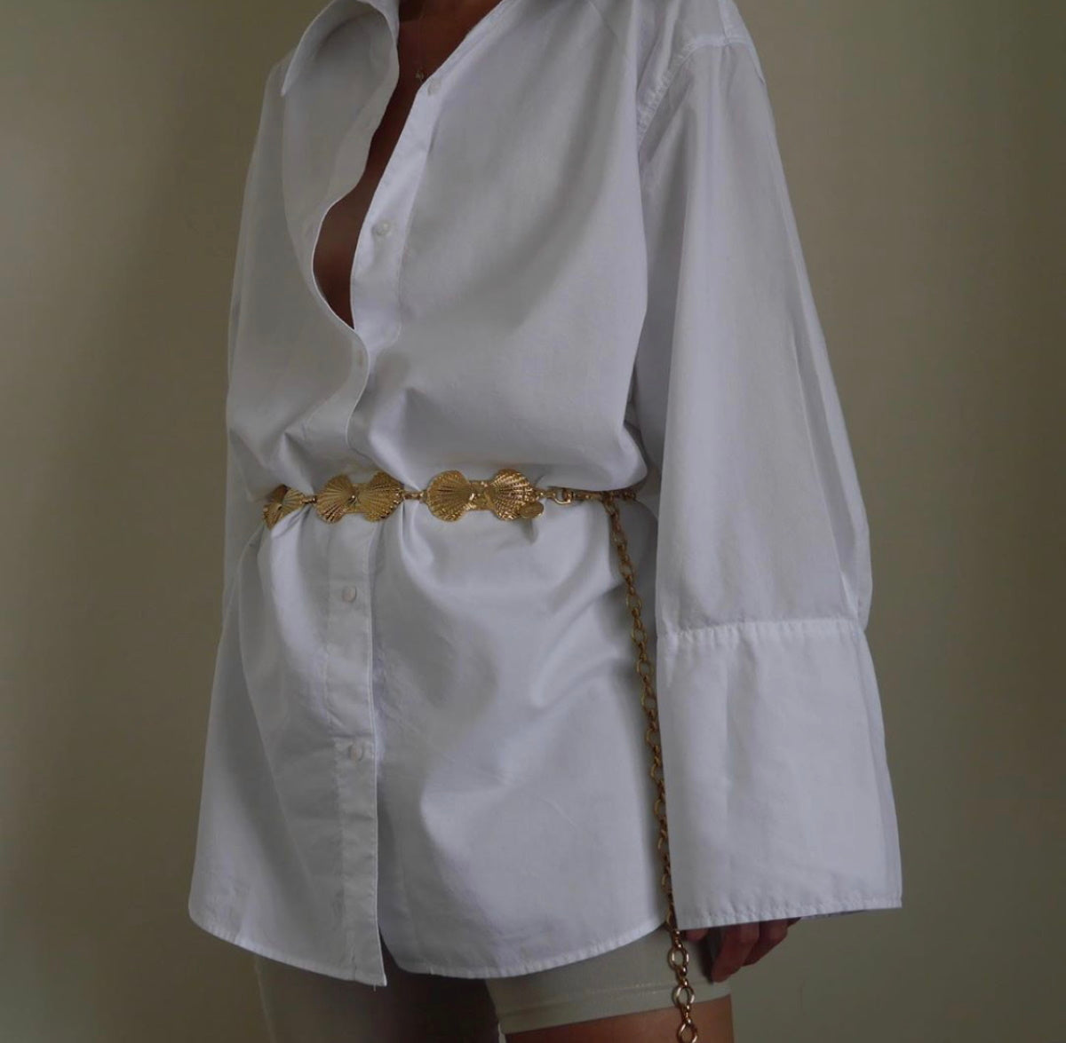 Lily shells gold chain belt