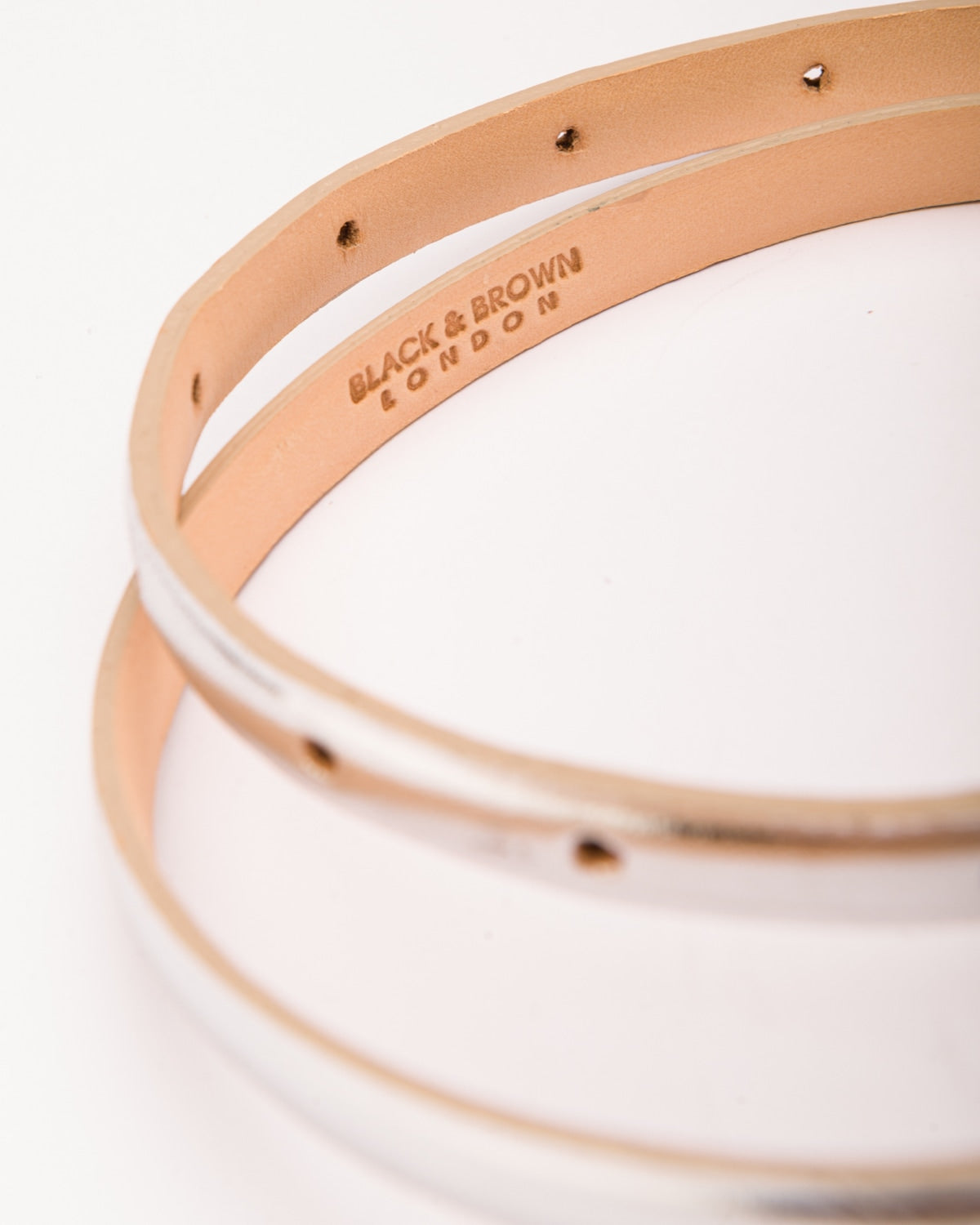 Amaya skinny metallic belt