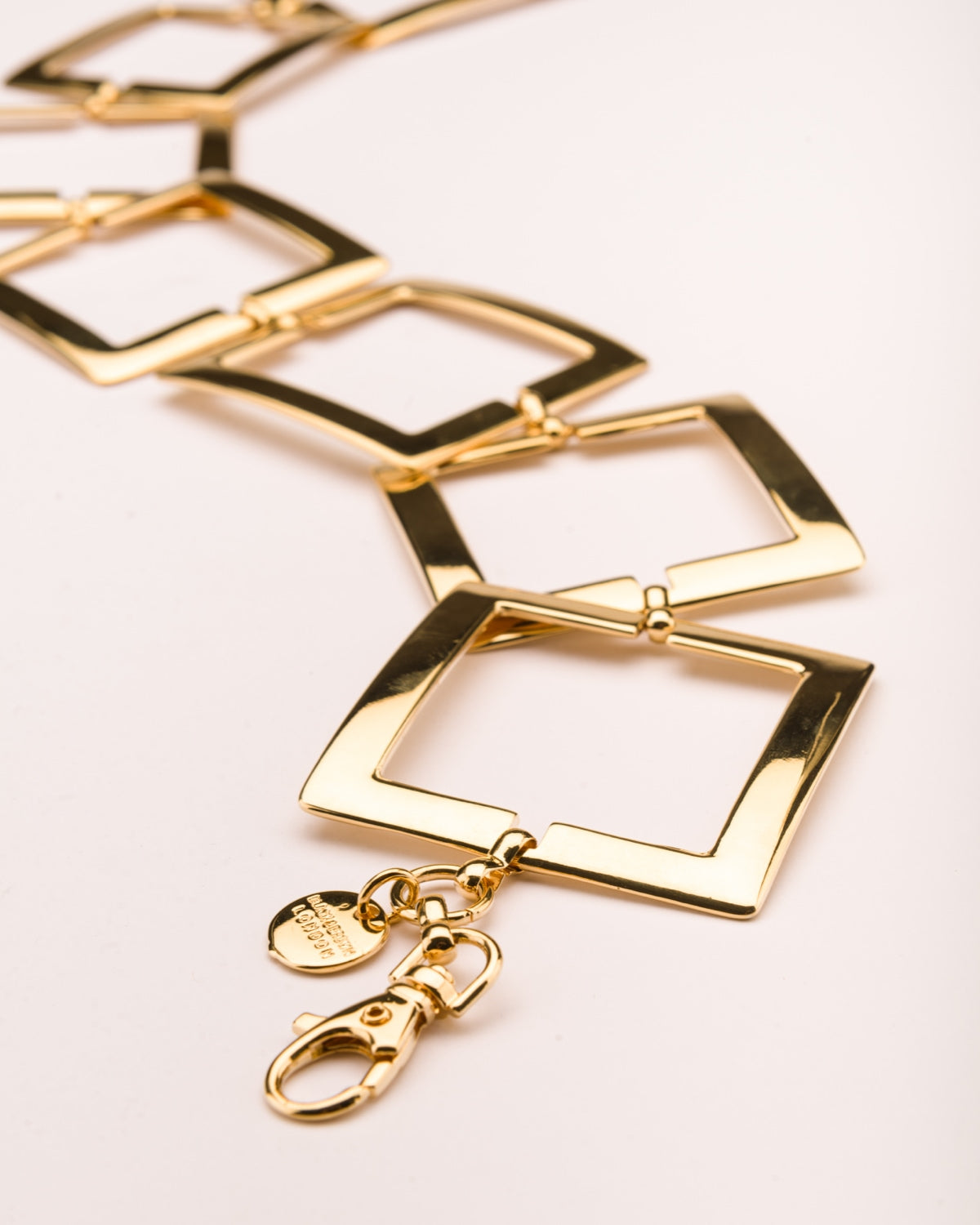 Chloe squares gold chain belt